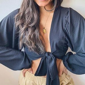 Boohoo, front tie balloon sleeve crop top.